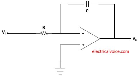 Integrator circuit using capacitor and op amp
